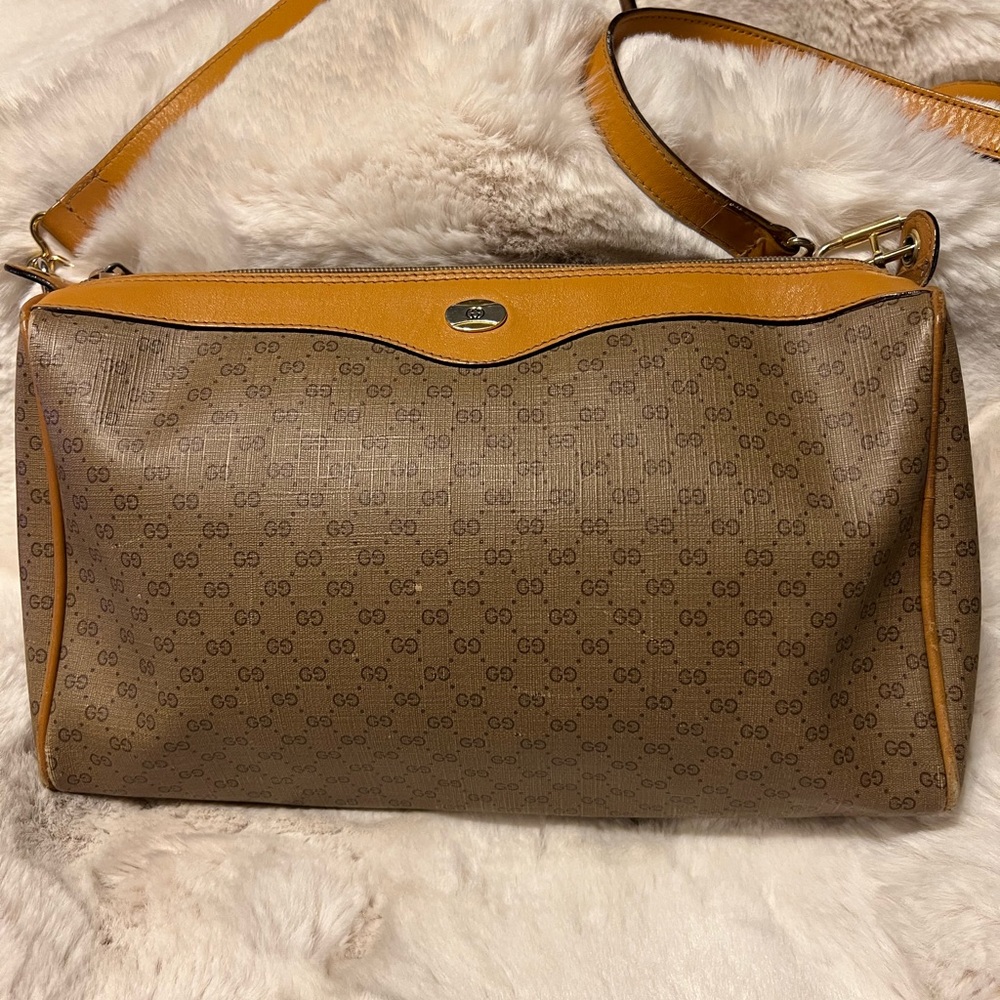 AUTHENTIC VINTAGE GUCCI 🌸 💕 CROSSBODY BAG OR SHOULDER - Picture 1 of 16